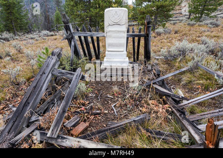 Bonanza cimitero, Bonanza Città città fantasma, Yankee Forcella del fiume di salmoni, Custer autostrada avventura Road, Salmon-Challis National Forest, Idaho, Stati Uniti d'America Foto Stock