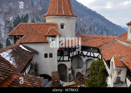 Bran, Romania. Febbraio 4, 2017. All'interno del Castello di Bran (Castelul Bran), comunemente noto come 'Dracula Castello dell' Foto Stock