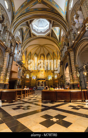 MONTSERRAT, Catalogna, Spagna Settembre 2017: il monastero di Santa Maria Montserrat dall'interno Foto Stock