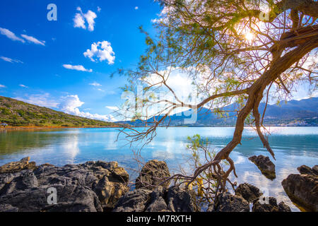 Il tranquillo golfo di Elounda, Creta, Grecia. Foto Stock