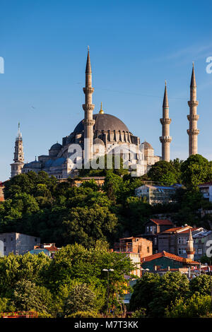 La Moschea di Suleymaniye in Istanbul, Turchia, XVI secolo punto di riferimento della città, Ottoman Imperial moschea. Foto Stock