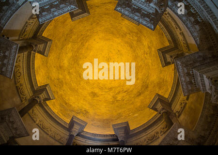 Cattedrale di San Domnio e Palazzo di Diocleziano a Split, Dalmazia, Croazia/ all'interno/ massimale/ pareti Foto Stock