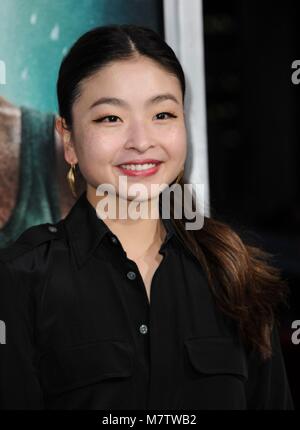 Hollywood, Stati Uniti d'America. Xii Mar, 2018. Maia presso gli arrivi di Tomb Raider Premiere, TCL teatro cinese (in precedenza Grauman's), Los Angeles, CA Marzo 12, 2018. Foto di: Elizabeth Goodenough/Everett raccolta credito: Everett Collection Inc/Alamy Live News Foto Stock