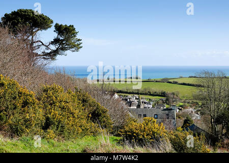 Prospect Hill, Slapton Ley. 13 marzo 2018. Una cresta di alta pressione portato splendido sole primaverile a ovest paese oggi. Il sole e cieli blu in Slapton Ley in South Devon. Credito: James jagger/Alamy Live News Foto Stock