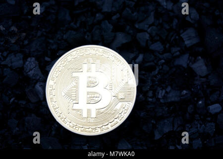 Bitcoin mining. Una miniera con hardware reale Foto Stock