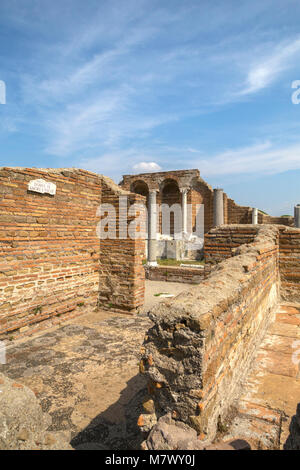 Casa di Psiche ravvivato da Cupido bacio, Ostia Antica Ostia village, quartiere di Roma, lazio, Italy Foto Stock