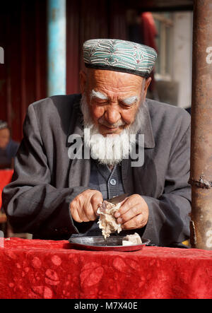 Al grande mercato domenicale di Kashgar, Xinjiang, Cina Foto Stock