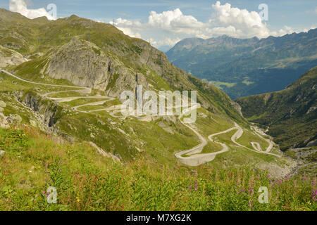 Vecchia strada Tremola a Gotthardpass in Ticino, Svizzera Foto Stock