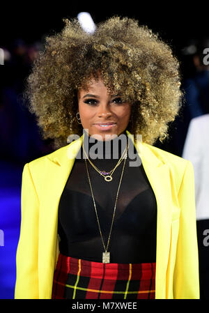 Fleur est frequentando il una grinza nel tempo Premiere europeo tenutosi a BFI IMAX a Waterloo, Londra. Foto Stock