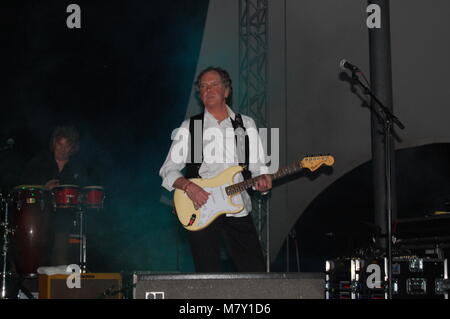 Barclay James Harvest feat. Les Holroyd im Parco IGA Rostock am 30.04.2009 Foto Stock