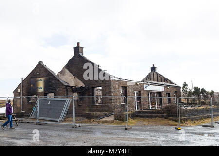 Il famoso Hartside Cafe vicino a Alston dopo che è stato distrutto da un incendio nel marzo 2018. Foto Stock