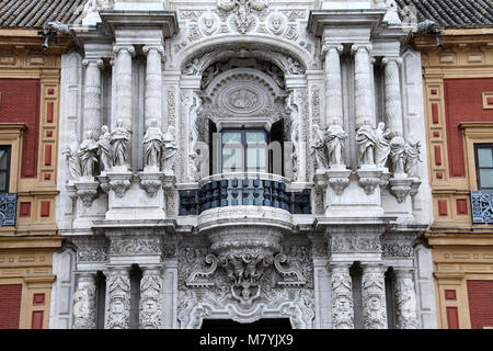 Architettura di San Telmo Palace a Siviglia Foto Stock