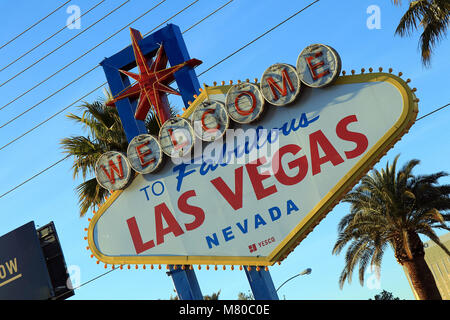 Favoloso Las Vegas segno su South Las Vegas Boulevard - Il 'Strip' - in Nevada. Foto Stock