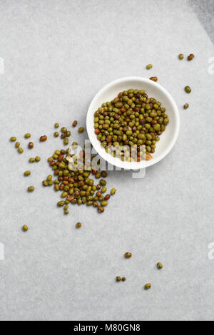 Materie Mung Bean sopra, super cibo Foto Stock