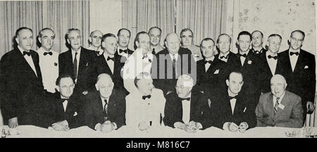 Questa pubblicazione del 1949 è un bollettino seriale della North Carolina Dental Society, con aggiornamenti, ricerche e discussioni relative alla salute dentale e ai progressi nel campo. Foto Stock
