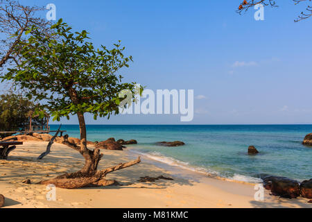 Bella spiaggia a Mun Nork Isola Rayong ,Thailandia Foto Stock