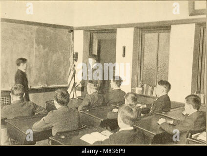 Comunità inglese, un libro di imprese per ragazzi e ragazze (1921) (14781069001) Foto Stock