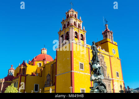 Basilica de Nuestra Senora de Guanajuato, plaza de la paz, guanajuato messico Foto Stock