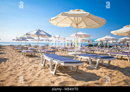 La parte nord di Nessebar spiaggia sul Mar Nero in Bulgaria. Foto Stock