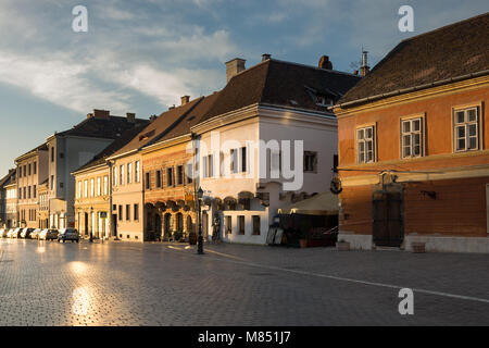 Tárnok Street nella città vecchia sulla collina del castello, Budapest Foto Stock