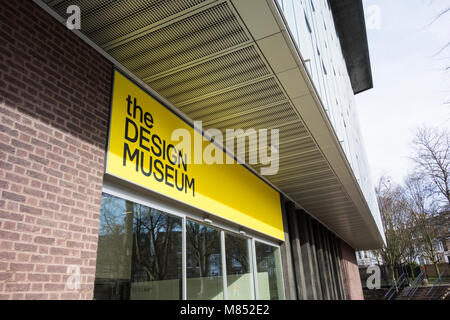 Il Design Museum, originariamente il Commonwealth Institute, su Kensington High Street Kensington, London, Regno Unito Foto Stock