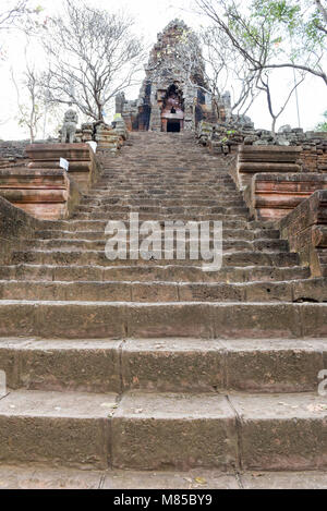 Battambang, Cambogia -14 Gennaio 2018: Phnom Banan tempio a Battambang in Cambogia Foto Stock