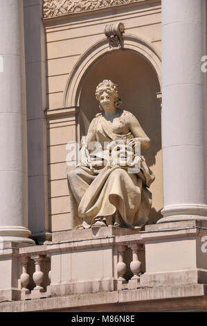 Solomiya Krushelnytska accademico di stato Opera e Balletto del Teatro (1897 - 1900) di Lviv, Ucraina. Il teatro è costruito in Viennese di stile neo-rinascimentale. Foto Stock