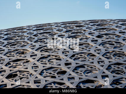 Il museo del Louvre, Abu Dhabi, Emirati Arabi Uniti Foto Stock