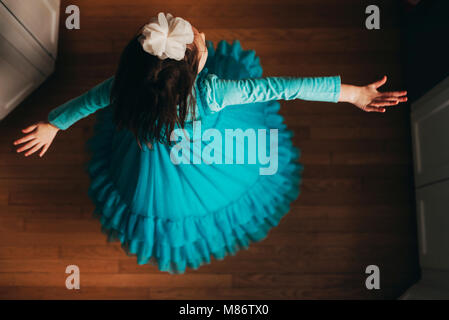 Vista aerea di una ragazza di ballare Foto Stock