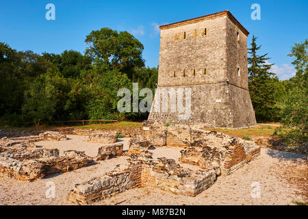 L'Albania, provincia di Valona, Butrinto, le rovine della città greca, Sito Patrimonio Mondiale dell'UNESCO, Torre veneziana Foto Stock