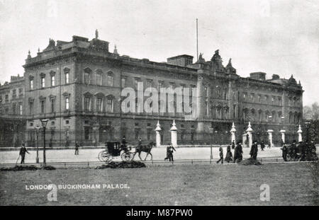 Buckingham Palace a Londra, Inghilterra, circa 1905 Foto Stock