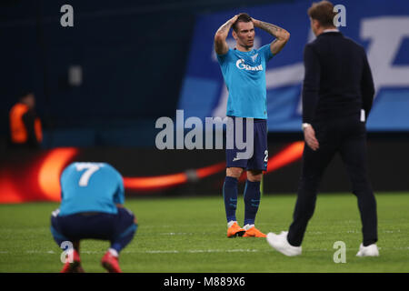 San Pietroburgo, Russia. Xv Mar, 2018. Anton Zabolotny di FC Zenit Saint Petersburg reagisce dopo la UEFA Europa League Round di 16 seconda gamba partita di calcio tra FC Zenit San Pietroburgo e RB Leipzig si è conclusa a San Pietroburgo Stadium. Credito: Igor Russak SOPA/images/ZUMA filo/Alamy Live News Foto Stock