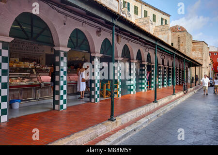 Il mercato della carne in Ciutadella de Menorca, isole Baleari, Spagna Foto Stock