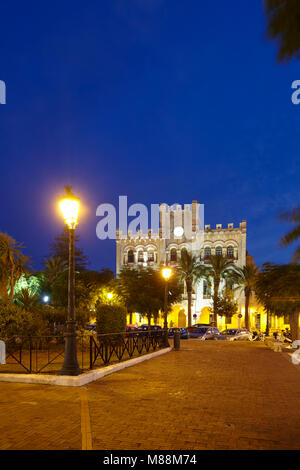 Municipio di Nato Square, il centro storico di Ciutadella , Minorca, Isole Baleari, Spagna Foto Stock