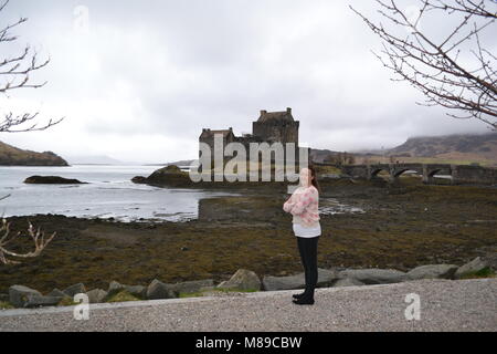 "Eilan donan castle' ' 'kyle di localsh' 'Scottish highlands " 'wester ross'. Foto Stock