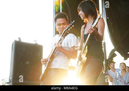 Meg & Dia esegue sul palco durante il Vans warped tour 2007. Foto Stock