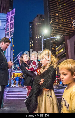 NYC, Manhattan scene di strada. I turisti, Foto Stock