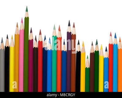 Numero di matite colorate su sfondo bianco Foto Stock