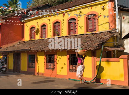 Casa colorati Mala Fontainhas Panjim Goa in India Foto Stock