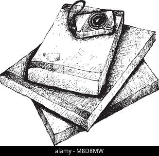 Illustrazione di mano il bozzetto Pila di libri con fotocamera digitale isolato su sfondo bianco. Illustrazione Vettoriale