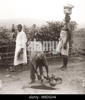 1940s East Africa - Uganda - Banyankole tribal group - Bahima Foto Stock