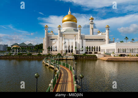Brunei Darussalam Bandar Seri Begawan Sultan Moschea di Omar Ali Saifuddien Marzo 15, 2018 uno di Brunei è più importante delle moschee Foto Stock