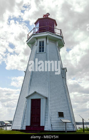 Mulholland Point Lighthouse, affacciato sul Canale di Lubec, Campobello Island, New Brunswick, Canada Foto Stock