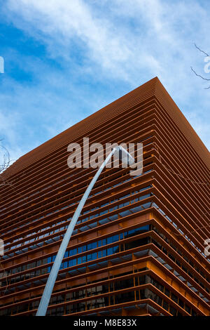 Mercato delle telecomunicazioni edificio della Commissione, Barcellona. Progettazione edilizia da battaglia & Roig architetti della Commissione del mercato delle telecomunicazioni, Foto Stock