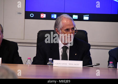 Roma, Italia, 16 marzo 2018. Presidenza Consiglio dei Ministri - CONFERENZA STAMPA LA PARTITA MUNDIAL, Giovanni Malagò presidente del Coni Credito: Giuseppe Andidero/Alamy Live News Foto Stock