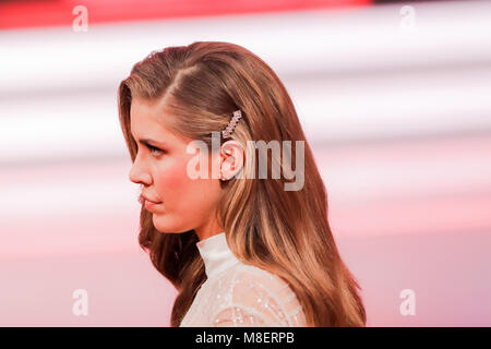 16 marzo 2018, Colonia, Germania: Televisione-host Victoria Swarovski a RTL dance show "Let's Dance". Foto: Rolf Vennenbernd/dpa Foto Stock