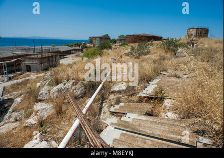 Pireo, fabbrica abbandonata. La Grecia. Foto Stock