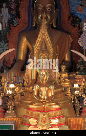 Thailandia Chiang Mai, Wat Phra That Doi Suthep, tempio buddista, statue di Buddha, Foto Stock