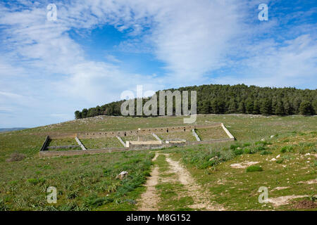 Cascina chiamato Jazzo tipico della regione di Murgia. La puglia, Italia. Foto Stock