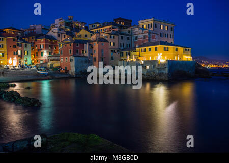 Genova Boccadasse , provincia di Genova di notte ,Italia Foto Stock